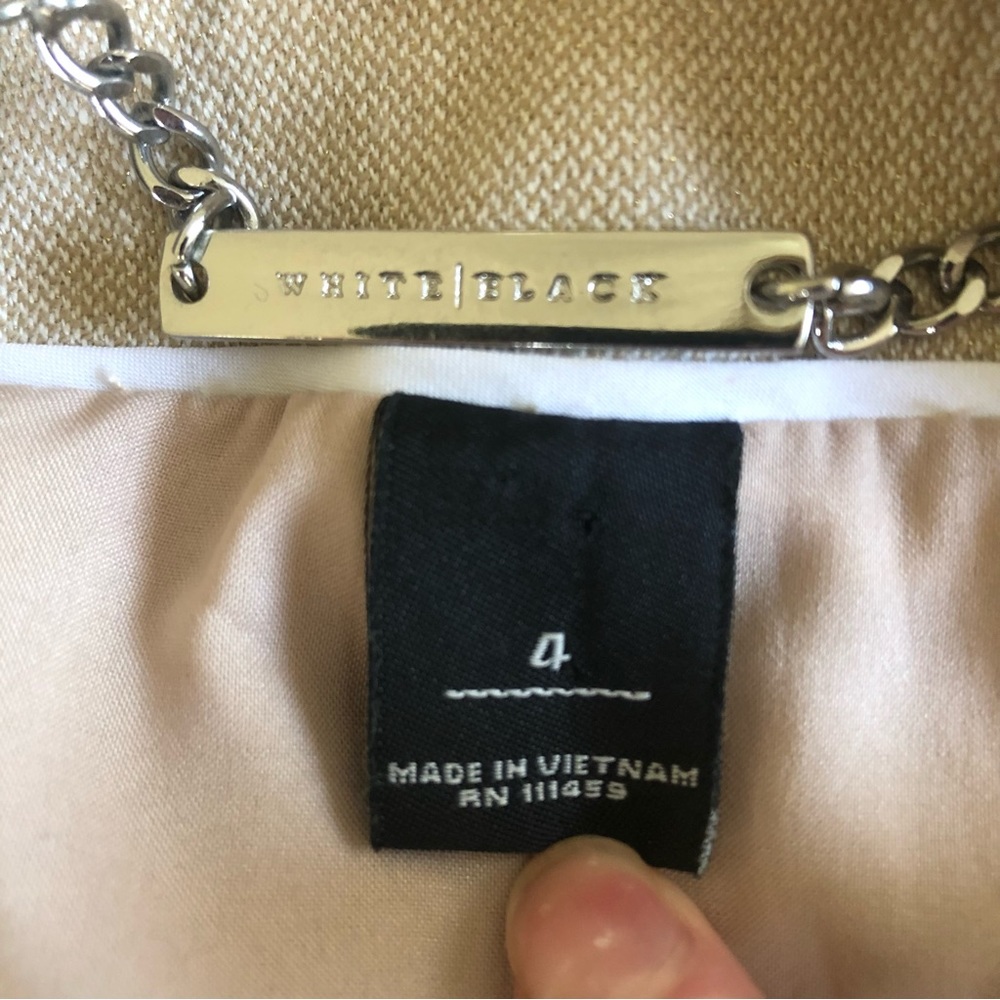 White House Black Market Tan Blazer - Picture 5 of 6